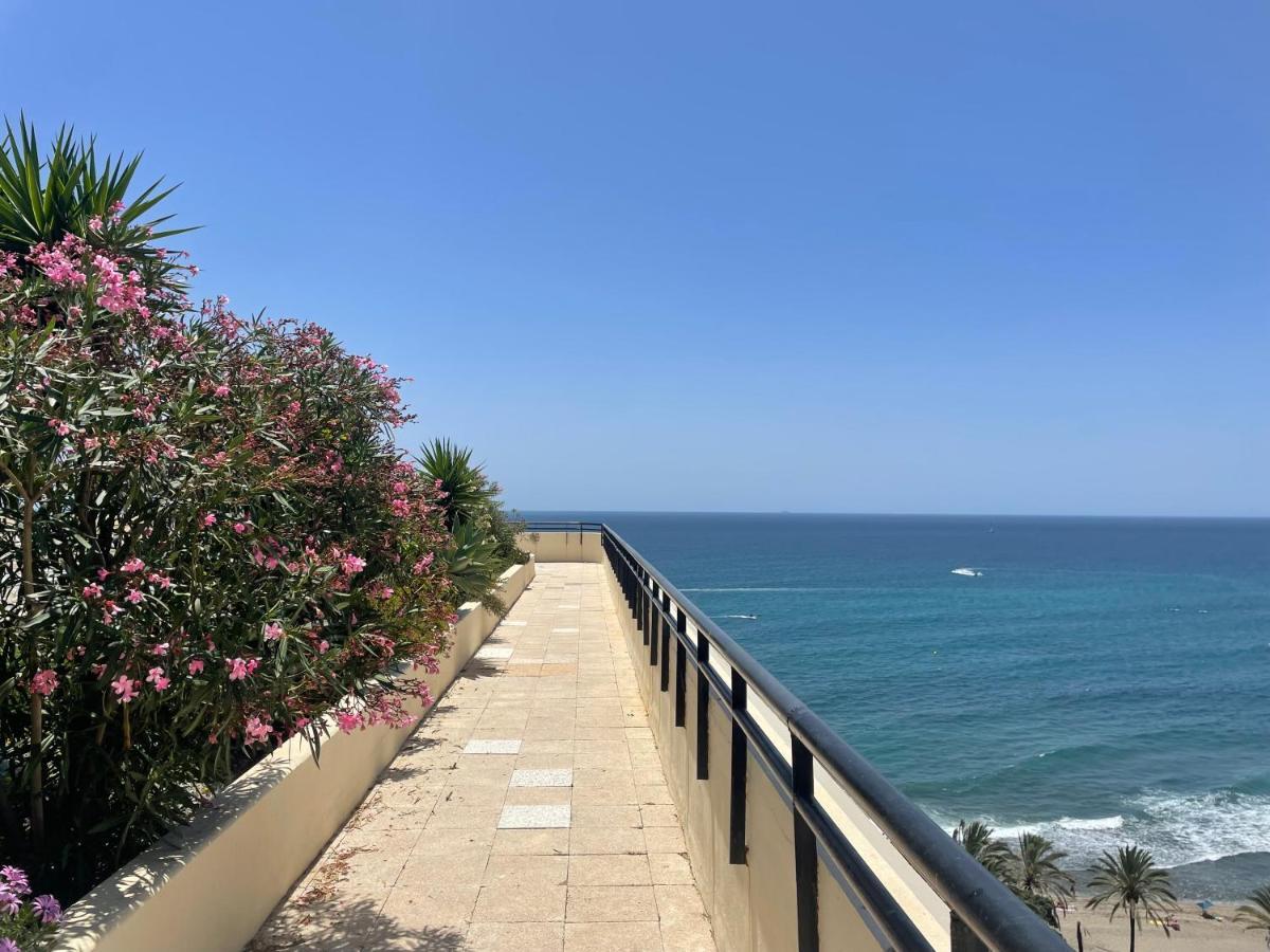 Marbella Centre Beachfront & Pool Exterior foto